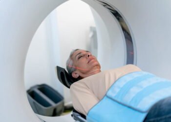MRI or CT Scan: What Patients Should Know Before a Brain or Spine Scan